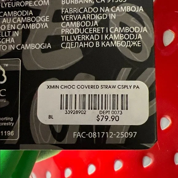 Loungefly Disney Minnie Mouse Scented Chocolate Dipped Strawberry Backpack - Picture 8 of 8